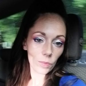 Meet your Posher, Abbie